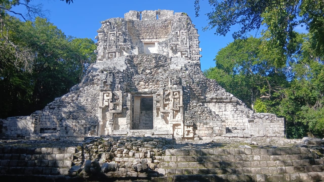 Arquitectura maya de Calakmul